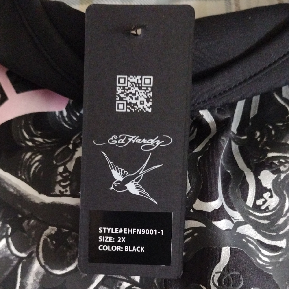 Ed Hardy Black One-Piece Romper with Pink Graphic - Picture 4 of 7
